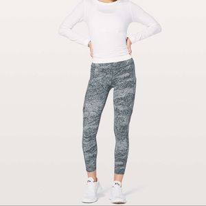 Lululemon Fast & Free 7/8 Nulux